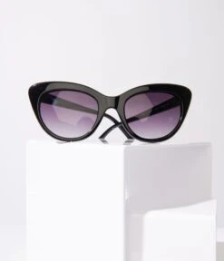 Black & Purple Tint Rounded Cat Eye Sunglasses