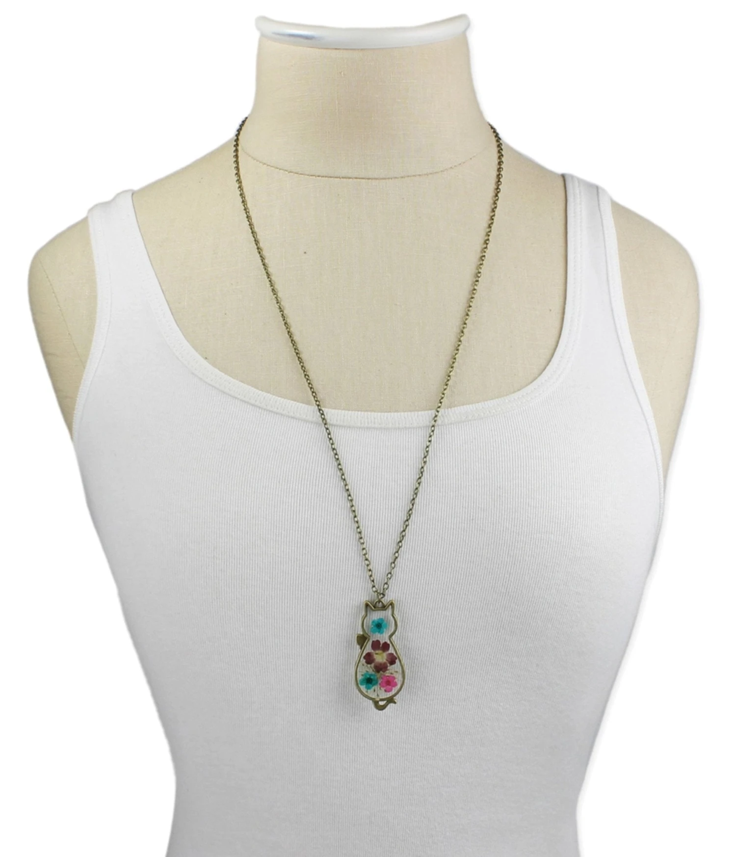 Floral Feline Dried Flower Necklace 1 Floral Feline Dried Flower Necklace