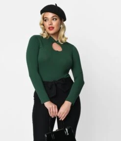 Green Tear Drop Keyhole Top