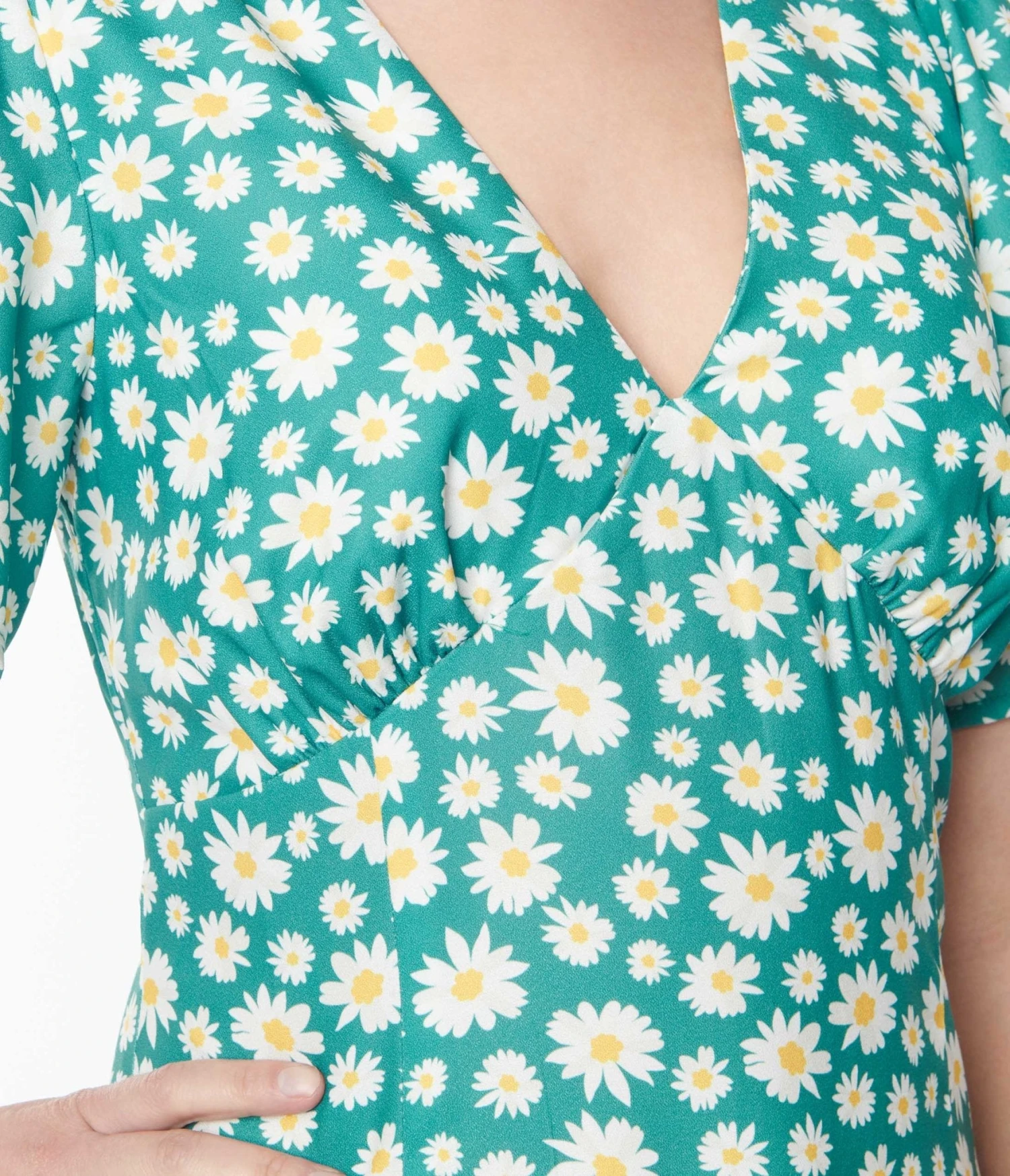 Green & White Daisy Midi Dress 2 Green & White Daisy Midi Dress - Image 2