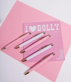 I Love The Queen Of Country Pen Set