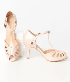 Unique Vintage Beige Patent Leatherette T-Strap Everly Pumps -New Dress Store unique vintage beige patent leatherette t strap everly pumps 573688