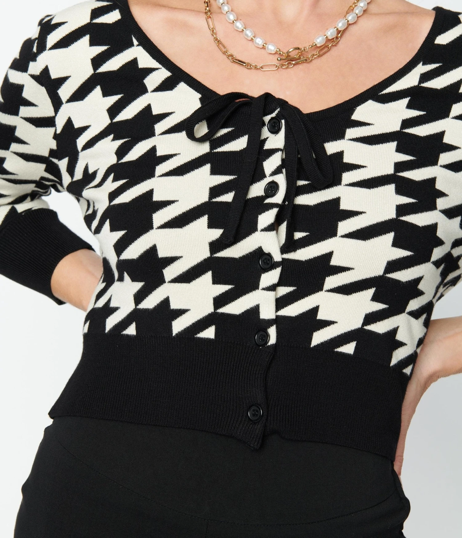 Unique Vintage Black & Ivory Houndstooth Dandy Cardigan 2 Unique Vintage Black & Ivory Houndstooth Dandy Cardigan - Image 2