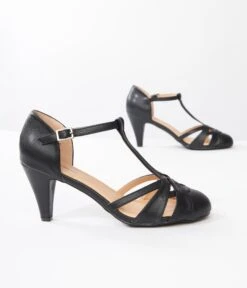 Unique Vintage Black Leatherette Woven T-Strap Heels 7 Unique Vintage Black Leatherette Woven T-Strap Heels -New Dress Store unique vintage black leatherette woven t strap heels 464366