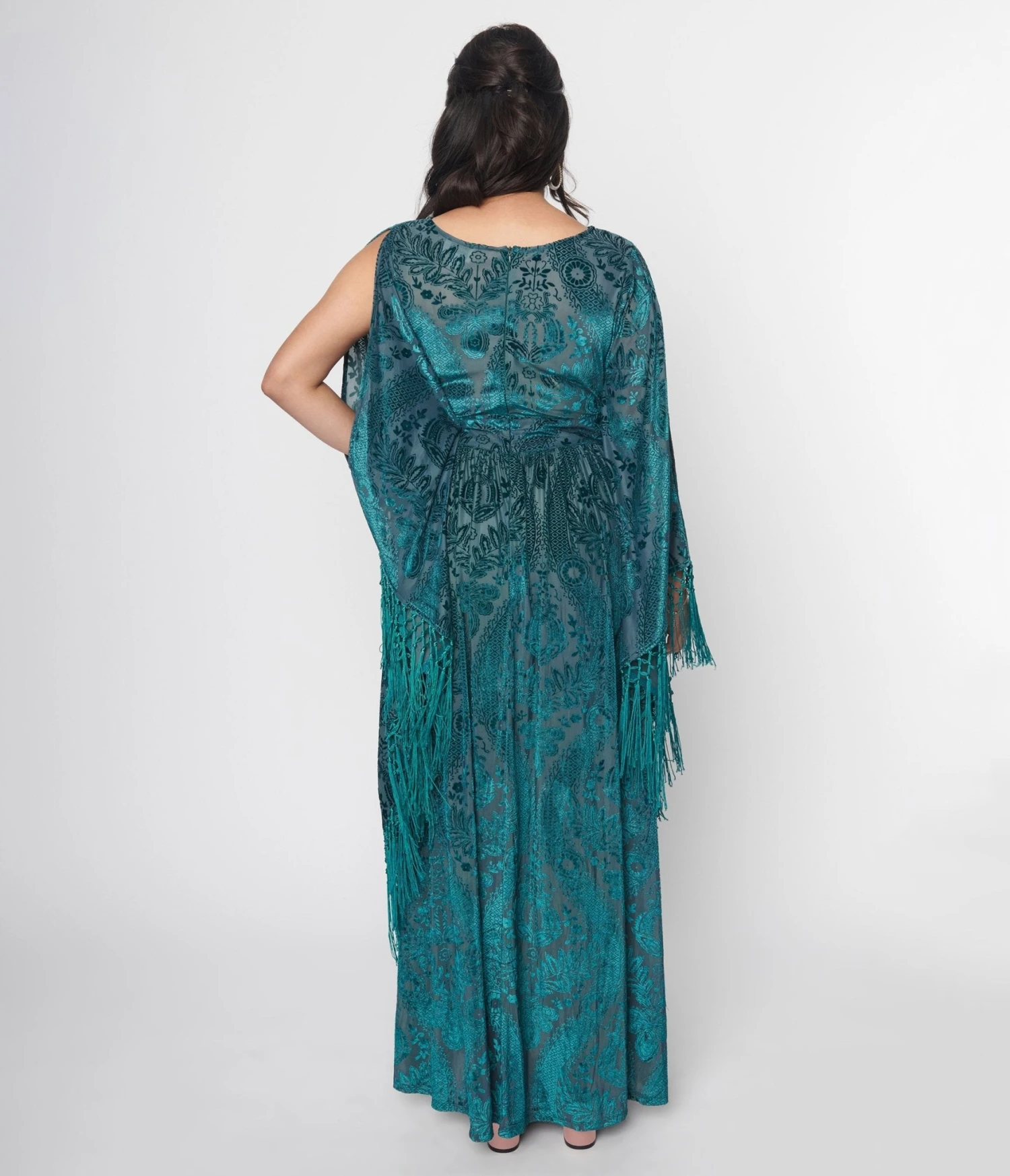 Unique Vintage Emerald Floral Fringe Flutter Sleeve Caftan 3 Unique Vintage Emerald Floral Fringe Flutter Sleeve Caftan - Image 3