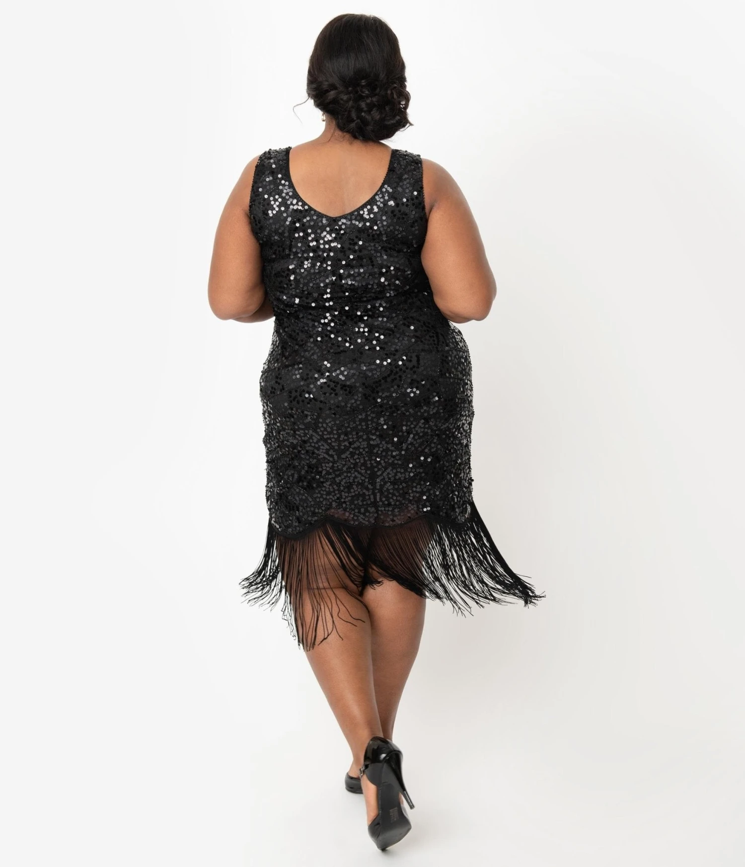 Unique Vintage Plus Size 1920s Style Black Beaded & Sequin Adalene Cocktail Flapper Dress 2 Unique Vintage Plus Size 1920s Style Black Beaded & Sequin Adalene Cocktail Flapper Dress - Image 2