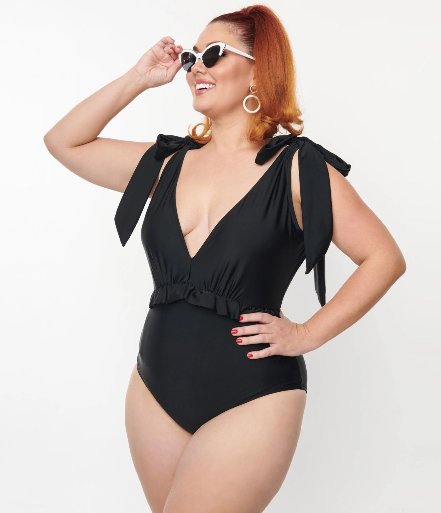 Unique Vintage Plus Size Black Plunge One Piece Swimsuit 4 Unique Vintage Plus Size Black Plunge One Piece Swimsuit - Image 4