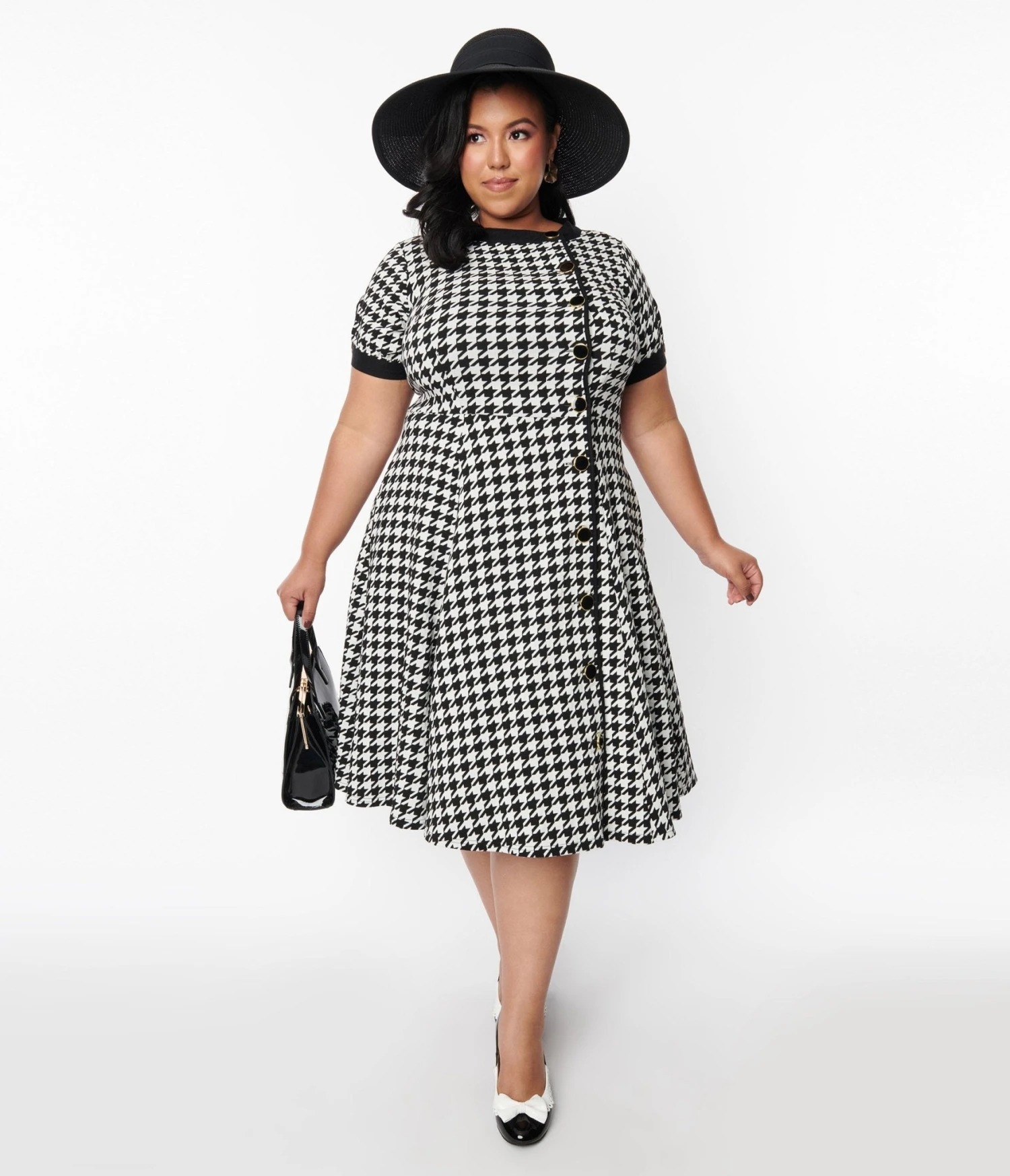 Unique Vintage Plus Size Ivory & Black Houndstooth Swing Dress 1 Unique Vintage Plus Size Ivory & Black Houndstooth Swing Dress