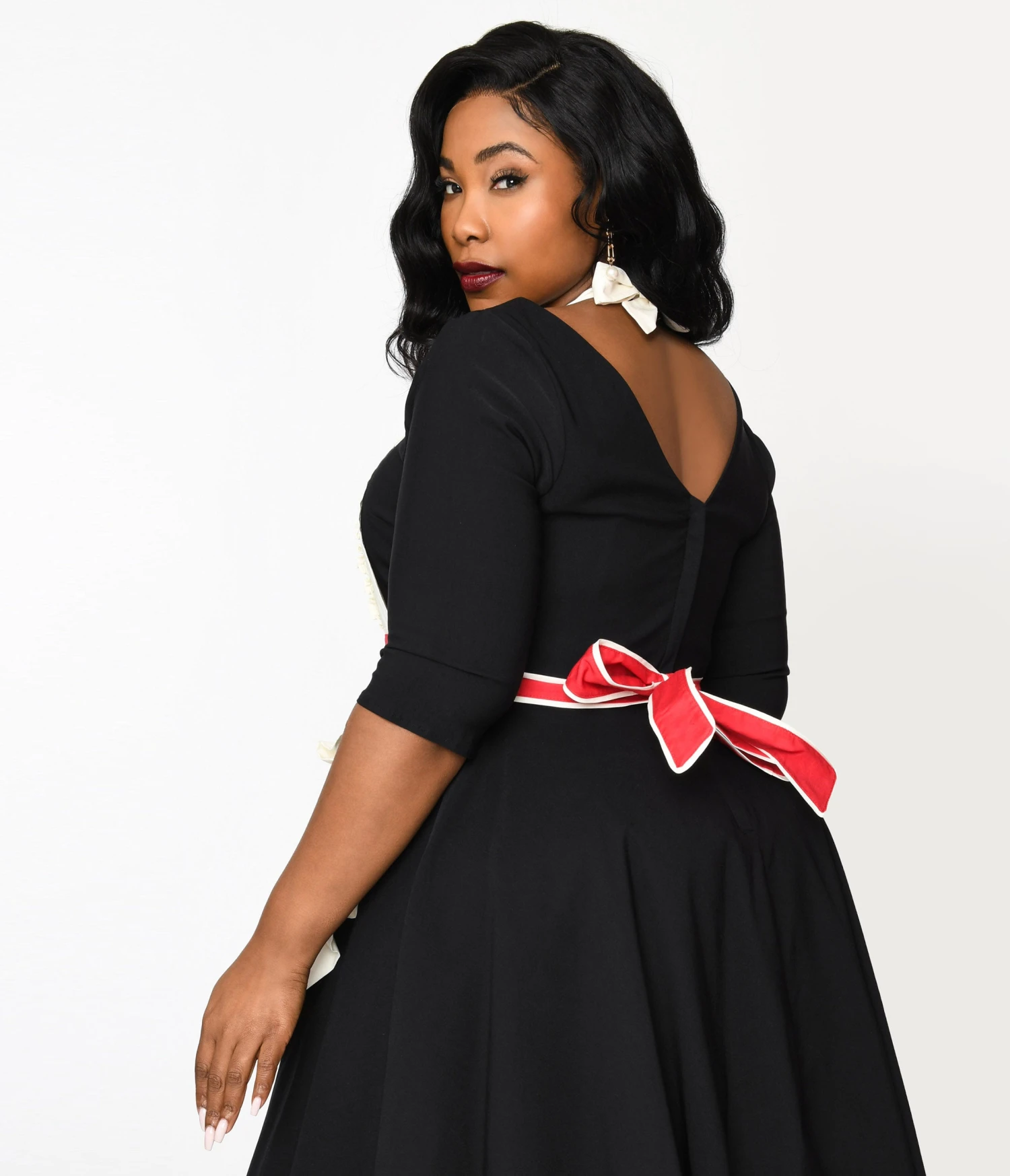 Vintage Style Cream & Red Valentine Darling Apron 3 Vintage Style Cream & Red Valentine Darling Apron - Image 3